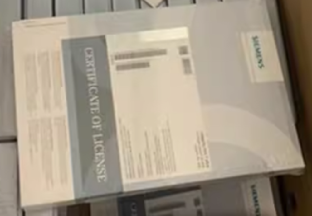 NEW SIEMENS 6AV6371-1CA07-5AX0 Fedex / DHL
