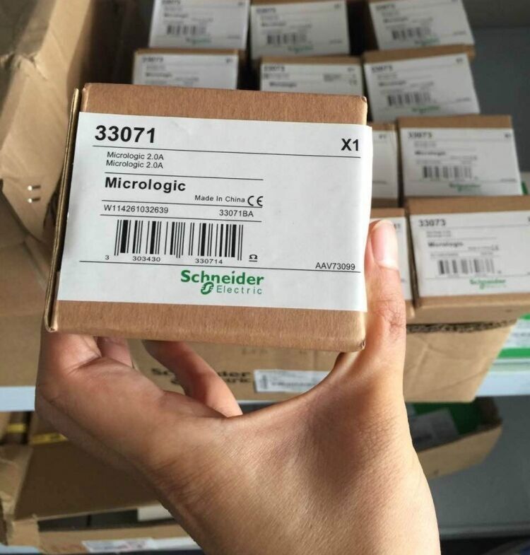 1PC Schneider 33071 Micrologic 2.0 A New In Box Expedited Shipping DHL / UPS / FedEX
