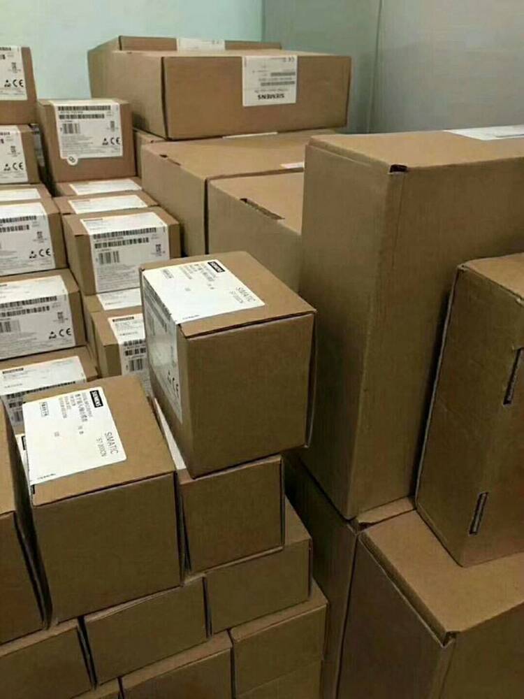 New Siemens 6SL3 040-0MA00-0AA1 6SL3040-0MA00-0AA1 SINAMICS Control Unit CU320