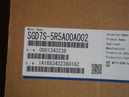New Yaskawa SGD7S-5R5A00A002 AC Servo Drive SGD7S5R5A00A002 NEW DHL / UPS / FedEx