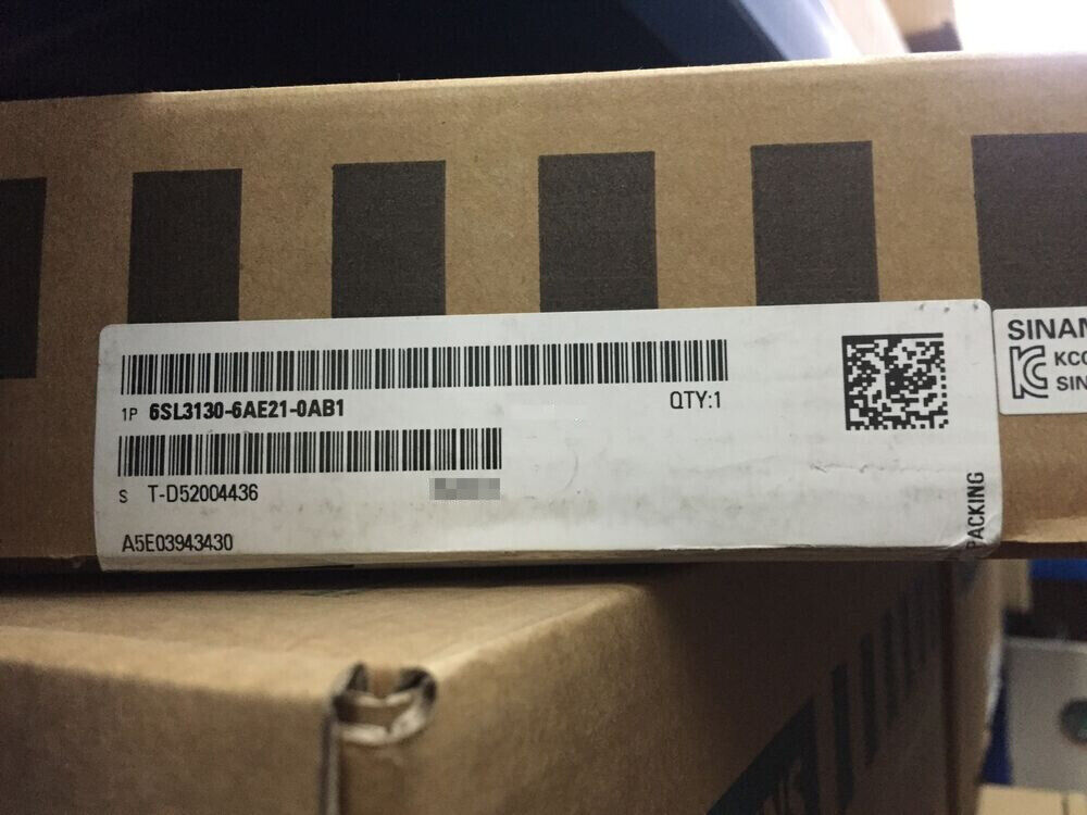 Siemens 6SL3130-6AE21-0AB1 Smart Line Module 6SL3 130-6AE21-0AB1 Express Ship UPS / DHL / Fedex