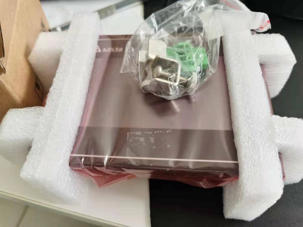 1PC New Delta DOP-103WQ DOP103WQ HMI Touch Screen Expedited Shipping DHL / UPS / FedEx