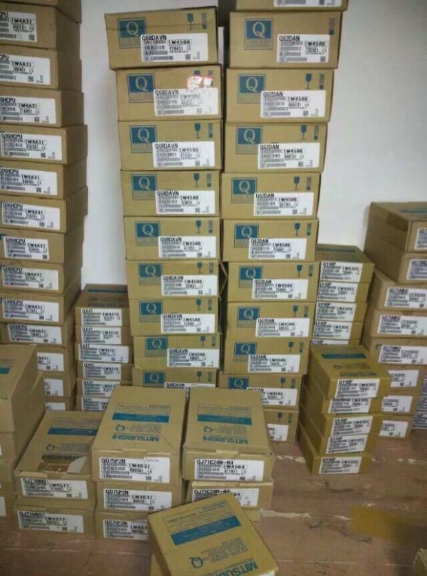 Mitsubishi PLC S-T80 NEW FREE EXPEDITED SHIPPING DHL / UPS / FedEX
