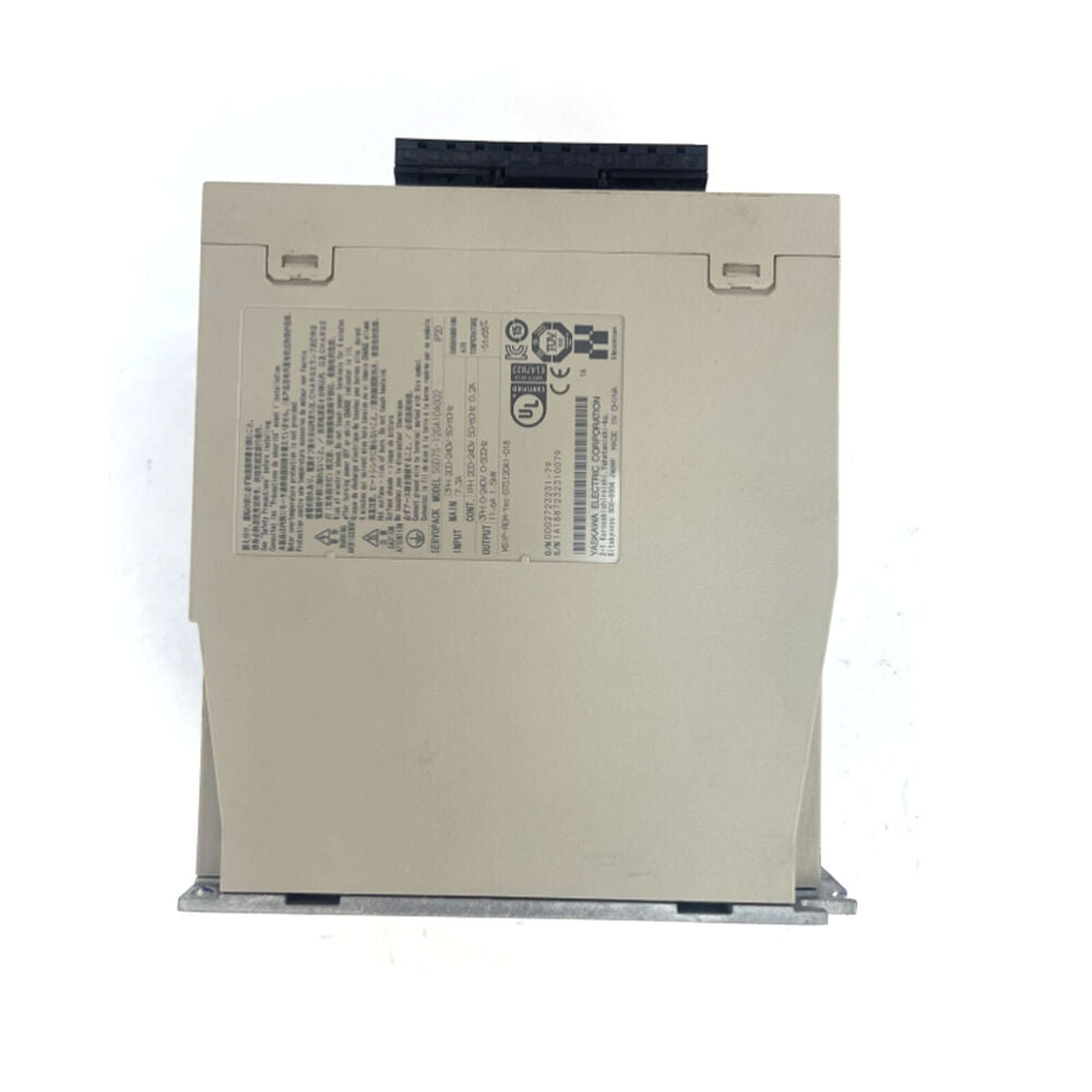 New In Box YASKAWA SGD7S-120A10A002 Servo Drive UPS / Fedex / DHL