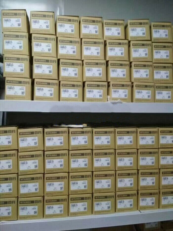 Mitsubishi Brand New FR-A740-22K-CHT 1pc Mitsubishi Frequency Converter UPS / DHL / FedEx