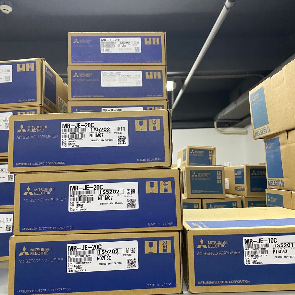 NEW MITSUBISHI MR-JE-200C AC SERVO DRIVER MRJE200C FREE EXPEDITED SHIPPING DHL / UPS / FedEx