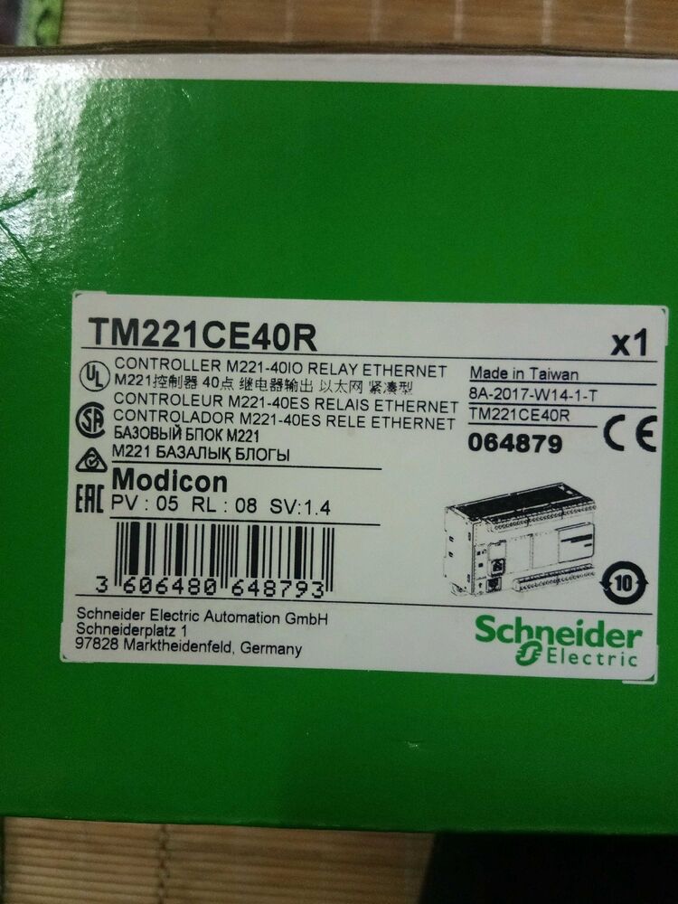 Schneider TM221CE40R PLC New In Box Free Expedited Shipping DHL / UPS / FedEX
