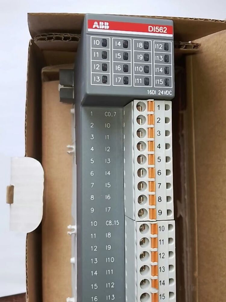 1PCS ABB DI562 1TNE968902R2102 Module