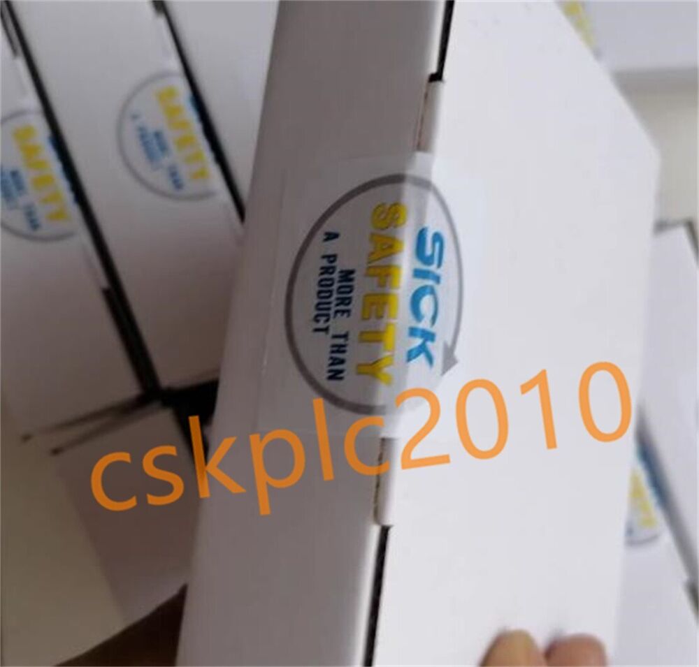 1 PCS NEW IN BOX SICK Security module FX3-CPU000000 1043783