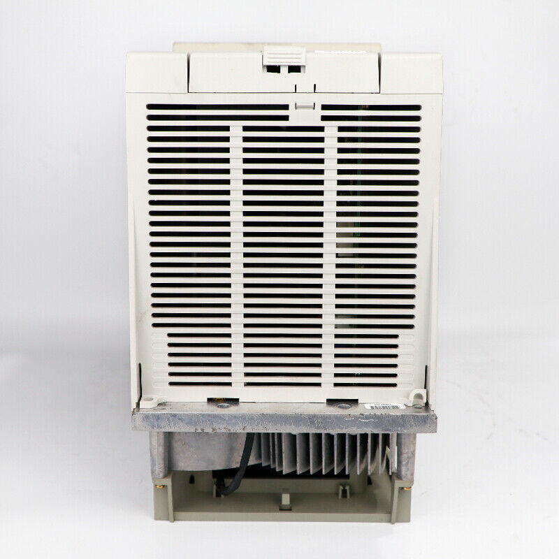 Mitsubishi MDS-C1-SPH-220 SPINDLE DRIVE UNIT TESTED MDSC1SPH220 UPS / DHL / Fedex