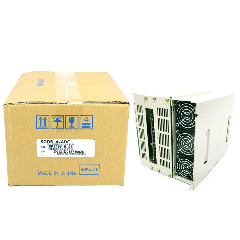 New In Box YASKAWA SGDB-44ADG Servo Drive DHL / UPS / FedEx