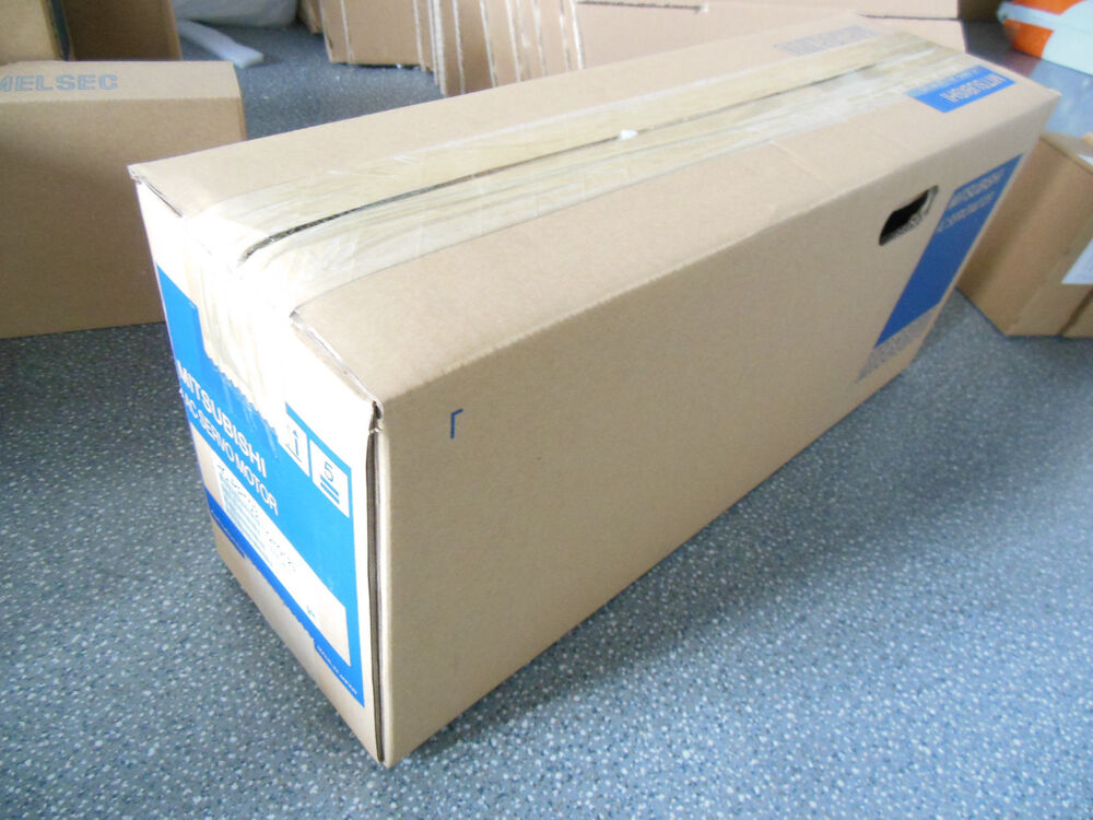 MITSUBUSHI HC-RP203 AC SERVO MOTOR HCRP203 New In Box Expedited Shipping DHL / UPS / FedEX