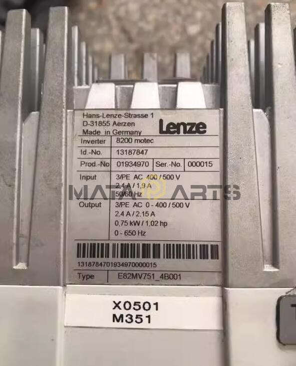 One Used Lenze Inverter E82MV751-4B001 E82MV751_4B001