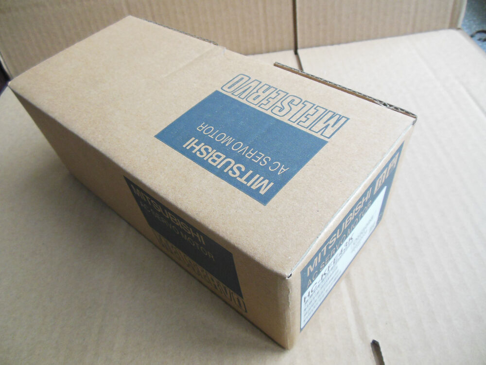 MITSUBISHI HC-KFE73 AC SERVO MOTOR New In Box HCKFE73 Free Expedited Shipping DHL / UPS / FedEX