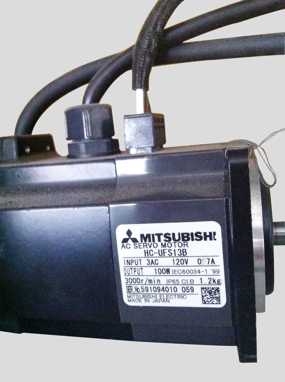 1PC MITSUBISHI AC SERVO MOTOR HC-UFS13B NEW ORIGINAL FREE EXPEDITED SHIPPING DHL / UPS / FedEX