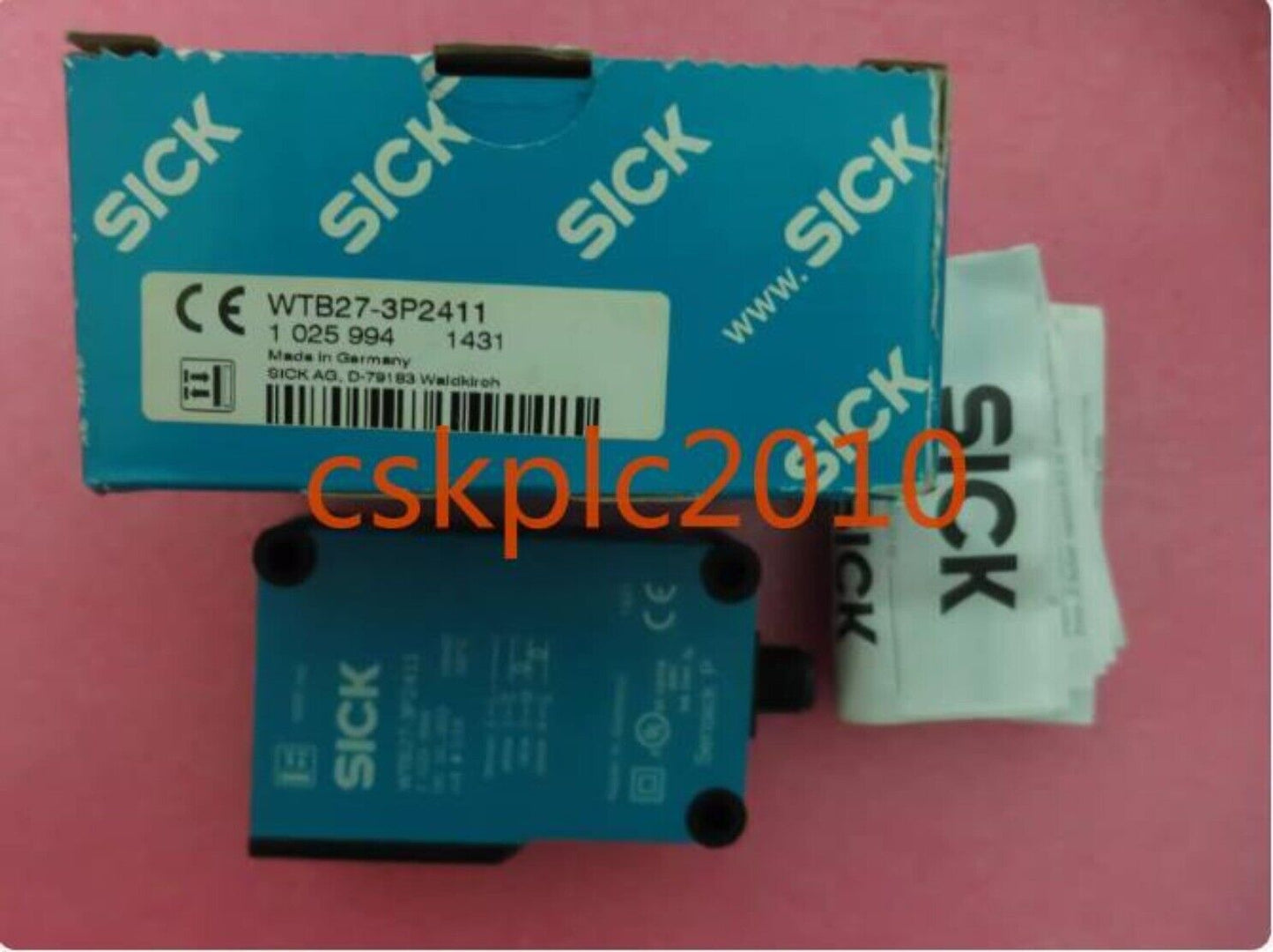 1 PCS new SICK Photoelectric switch WTB27-3P2411 1025994 new