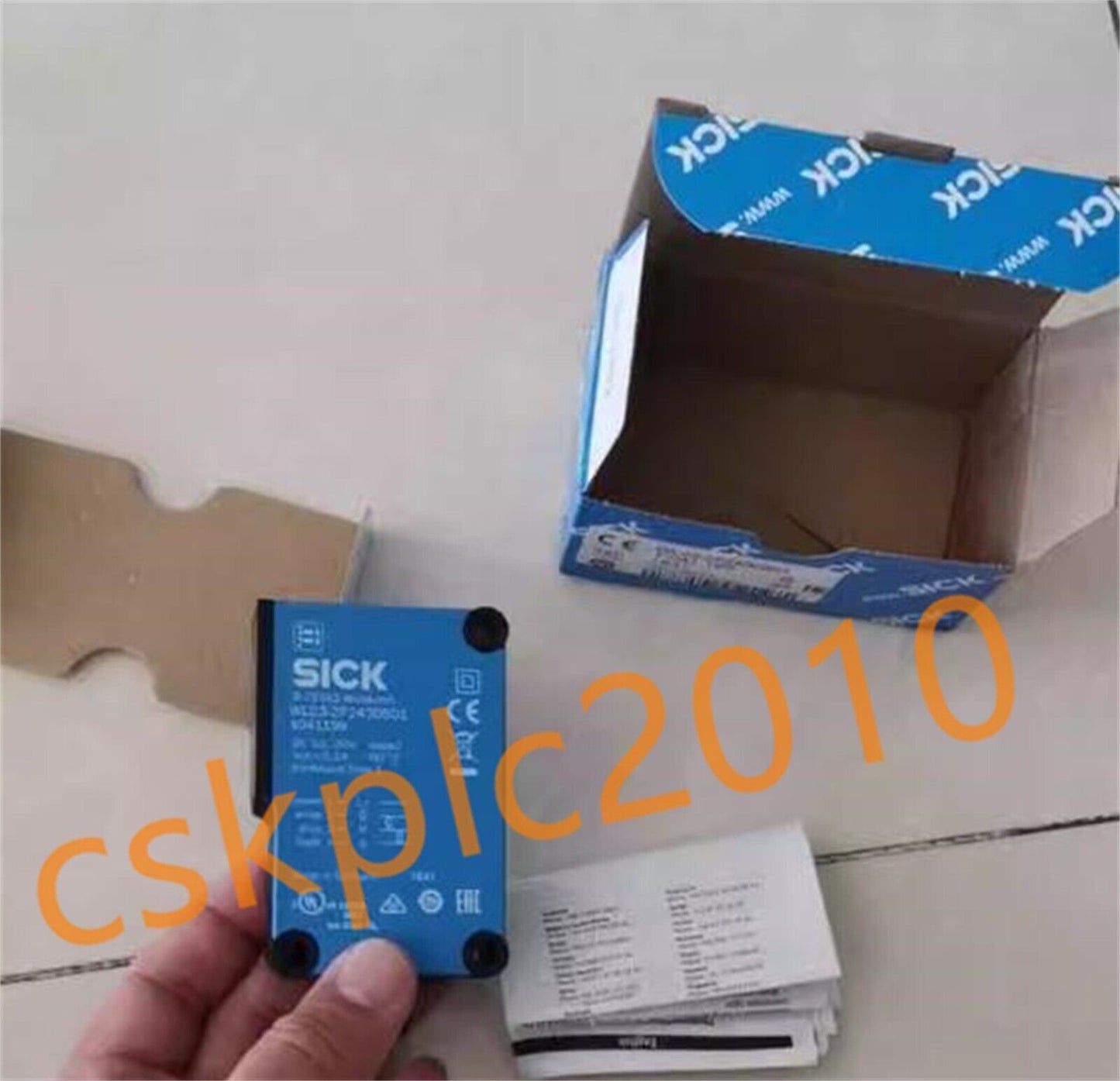 1 PCS NEW IN BOX SICK Photoelectric sensor 1041159 WL23-2P2430S01
