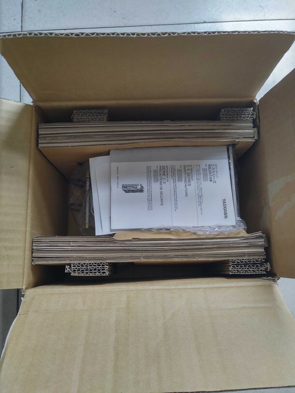 YASKAWA AC SERVO DRIVER SGDV-3R5D11A SGDV3R5D11A NEW FREE EXPEDITED SHIPPING DHL / UPS / FedEx