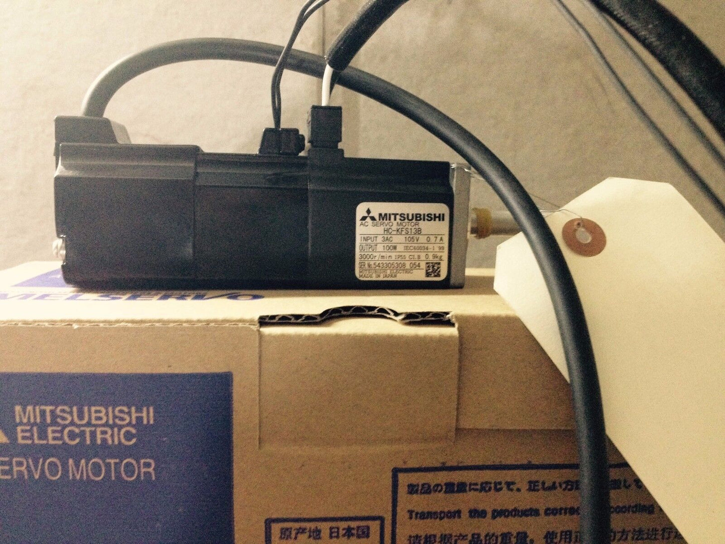 NEW MITSUBISHI AC SERVO MOTOR HC-KFS13B HCKFS13B FREE EXPEDITED SHIPPING DHL / UPS / FedEX