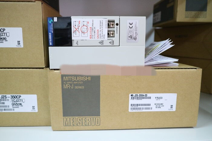 1PC NEW MITSUBISHI AC SERVO DRIVER MR-J2S-200A-ED FREE EXPEDITED SHIPPINGDHL / UPS / FedEx