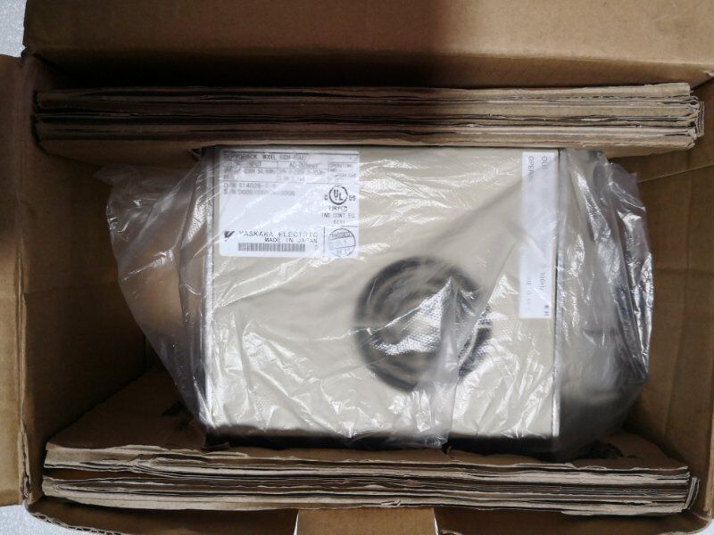 NEW ORIGINAL YASKAWA AC SERVO DRIVER SGDH-05AE SGDH05AE FREE EXPEDITED SHIPPING DHL / UPS / FedEx