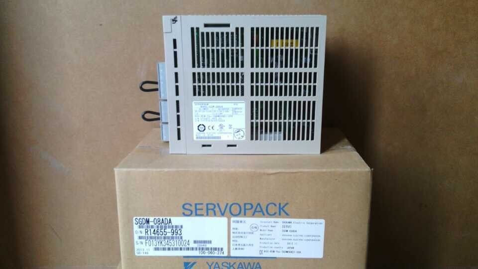 NEW ORIGINAL YASKAWA AC SERVO DRIVER SGDM-08ADA SGDM08ADA FREE SHIPPING DHL / UPS / FedEx