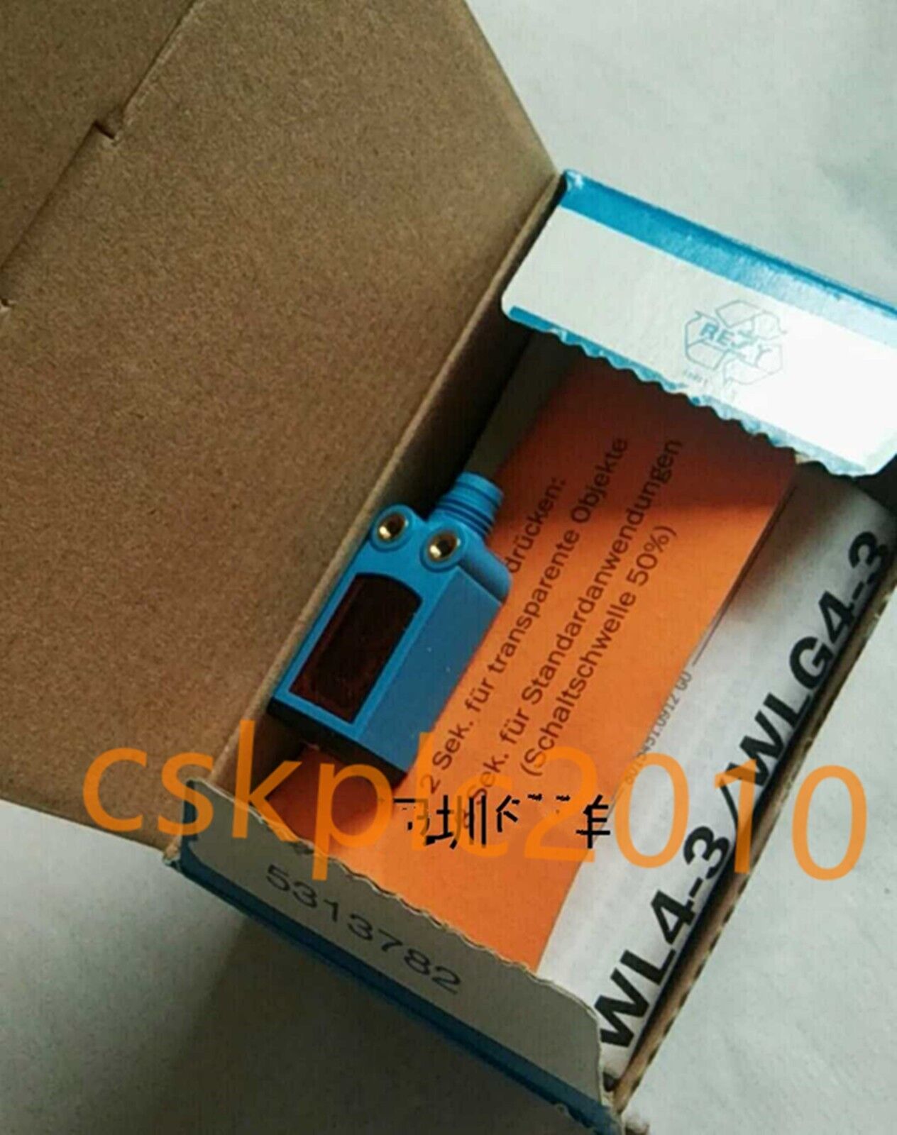 1 PCS NEW IN BOX SICK Photoelectric sensor WLG4-3F2132