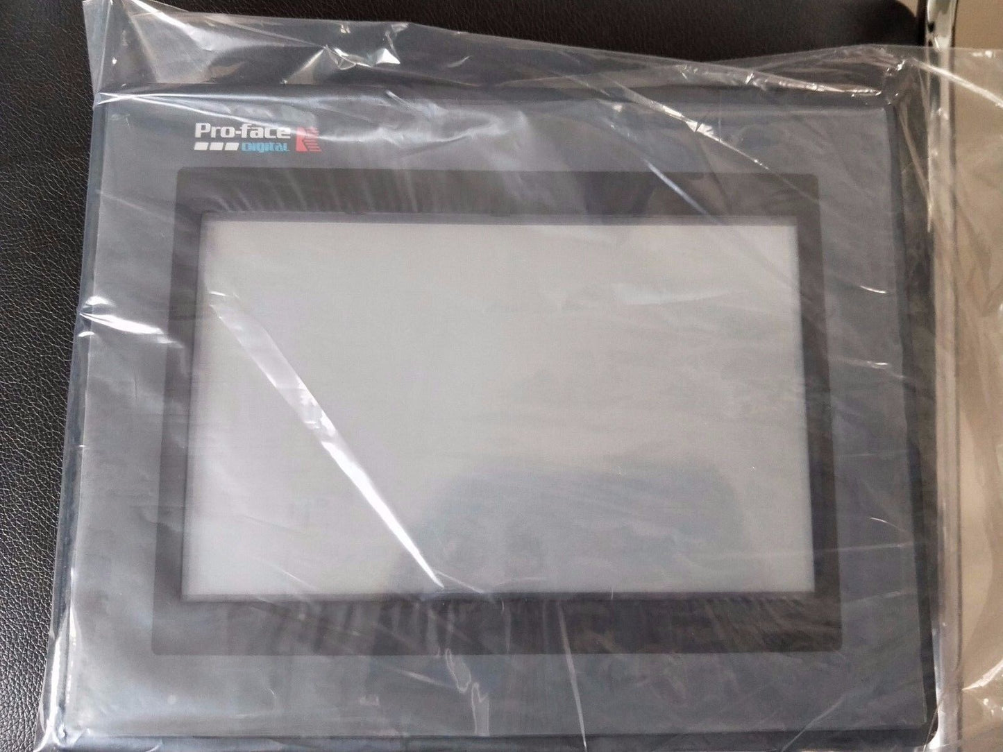 NEW PROFACE TOUCH PANEL GP477R-EG41-24VP GP477REG4124VP FREE EXPEDITED SHIPPING DHL / UPS / FedEx