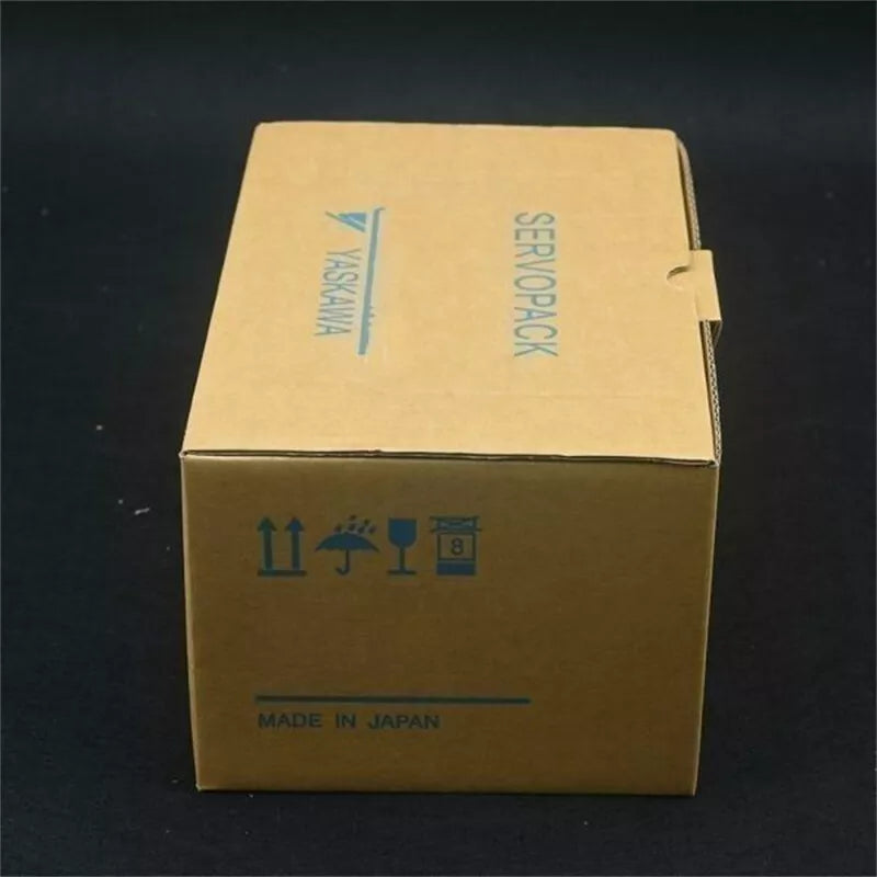 1PC New Yaskawa SGML-01AF12 Servo Motor Expedited Shipping SGML01AF12