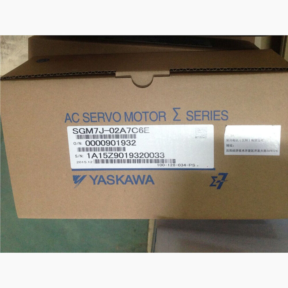 1PC New Yaskawa SGM7J-02A7C6E Servo Motor Expedited Shipping SGM7J02A7C6E