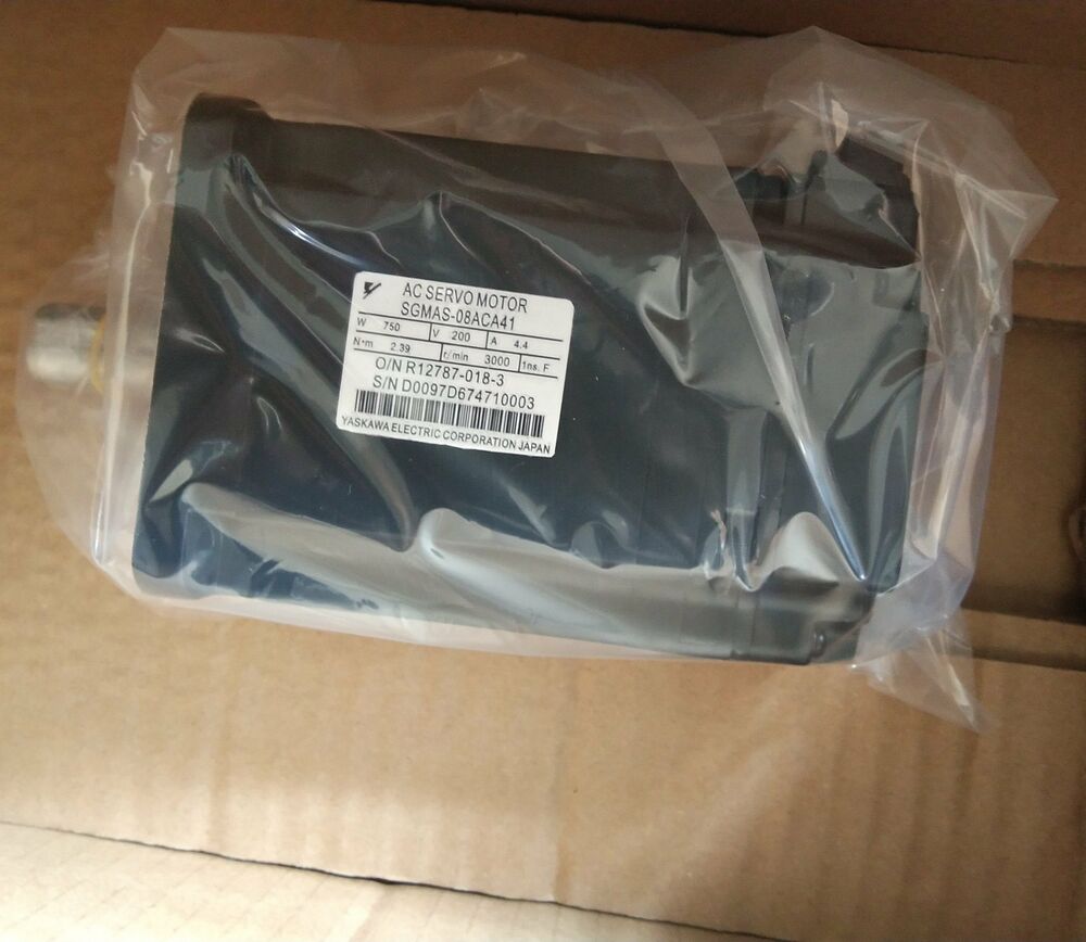 1PC New Yaskawa SGMAS-08ACA41 Servo Motor Expedited Shipping SGMAS08ACA41