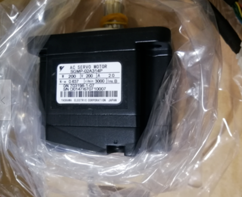 1PC New Yaskawa SGMP-02A314P Servo Motor Expedited Shipping SGMP02A314P