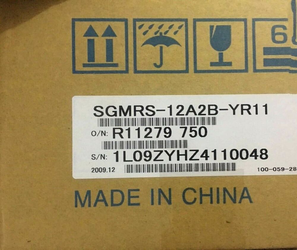 1PC New Yaskawa SGMRS-12A2B-YR11 Servo Motor Expedited Shipping