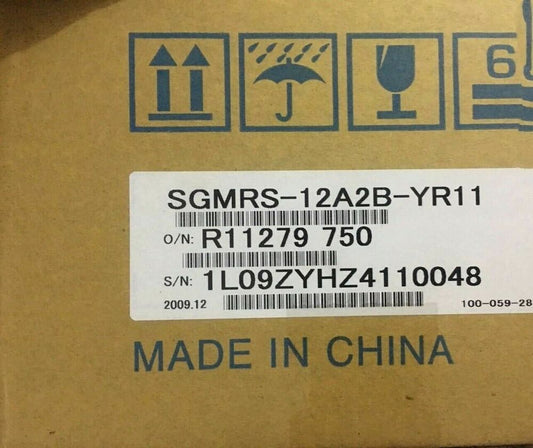 1PC New Yaskawa SGMRS-12A2B-YR11 Servo Motor Expedited Shipping