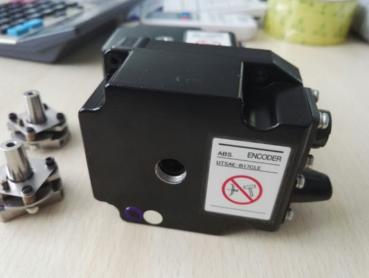 1PC New Yaskawa UTSAE-B17CLE Servo Encoder UTSAEB17CLE Expedited Shipping