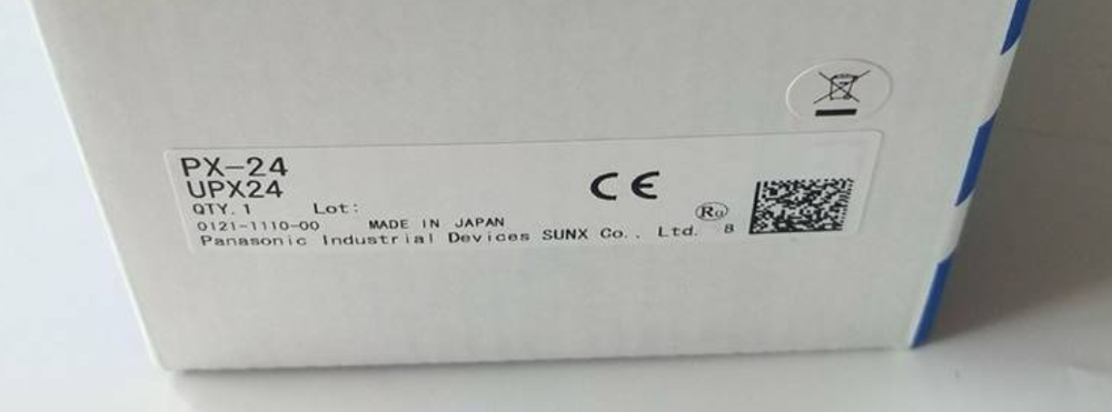 1PC New In Box Panasonic PX-24 Photoelectric Sensor Expedited Shipping PX24