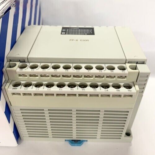 1PC New Panasonic AFPX-E30R Expansion Unit AFPXE30R