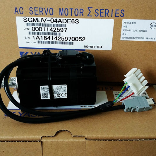 1PC New Yaskawa SGMJV-04ADE6S Servo Motor Expedited Shipping SGMJV04ADE6S