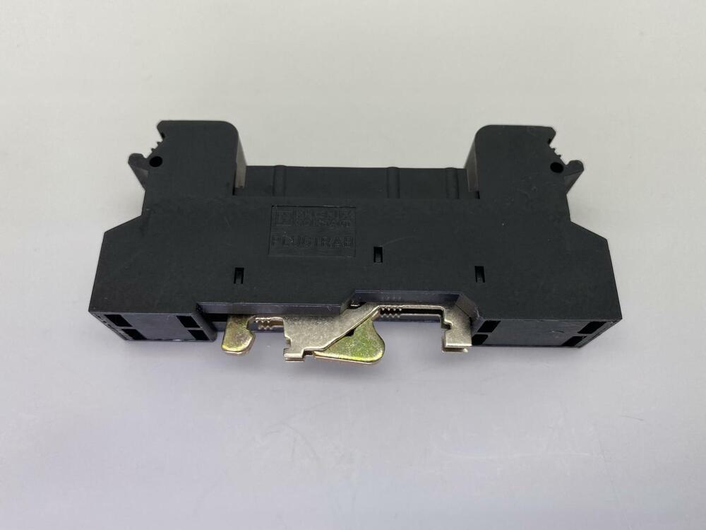 Phoenix Contact Überspannungsschutzbasiselement UAC 2-PE/S-230AC-BE 2798268