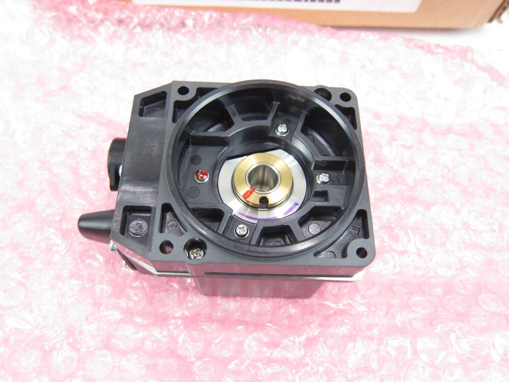 1PC New Yaskawa UTSAE-B17CL Servo Encoder UTSAEB17CL Expedited Shipping
