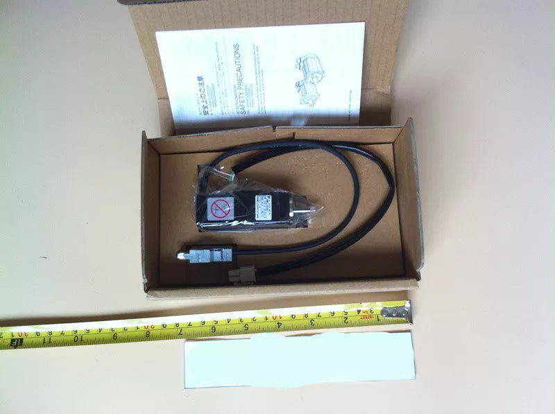 1PC New Yaskawa SGMMJ-A2CAA21 Servo Motor Expedited Shipping