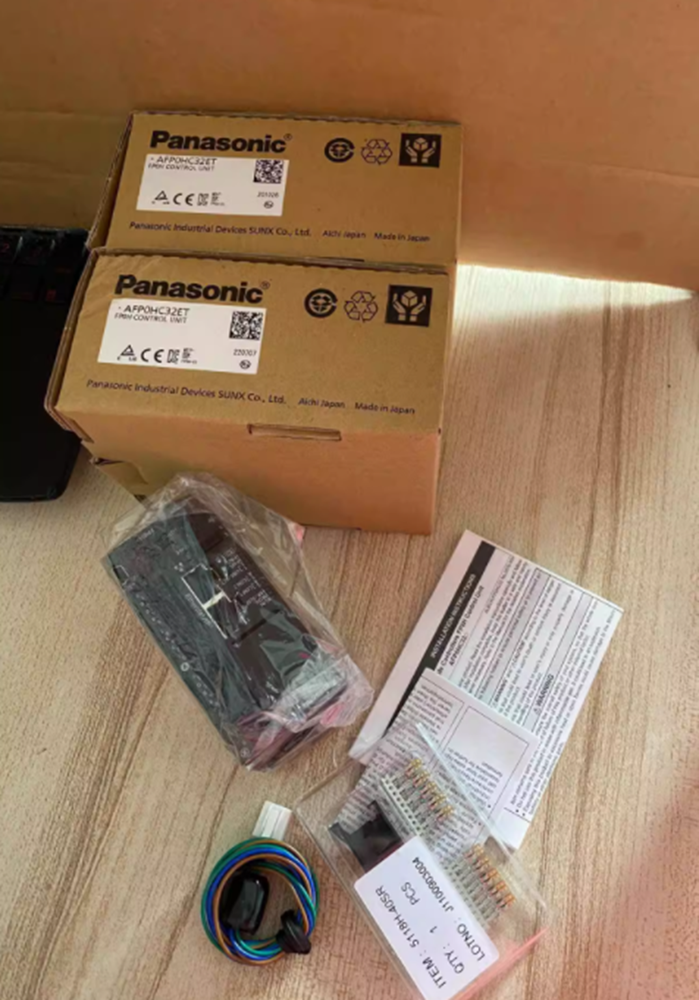 1PC New Panasonic AFP0HC32T Expansion Unit PLC Module