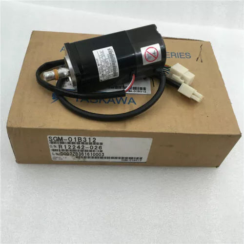 1PC New Yaskawa SGM-01B312 Servo Motor Expedited Shipping SGM01B312