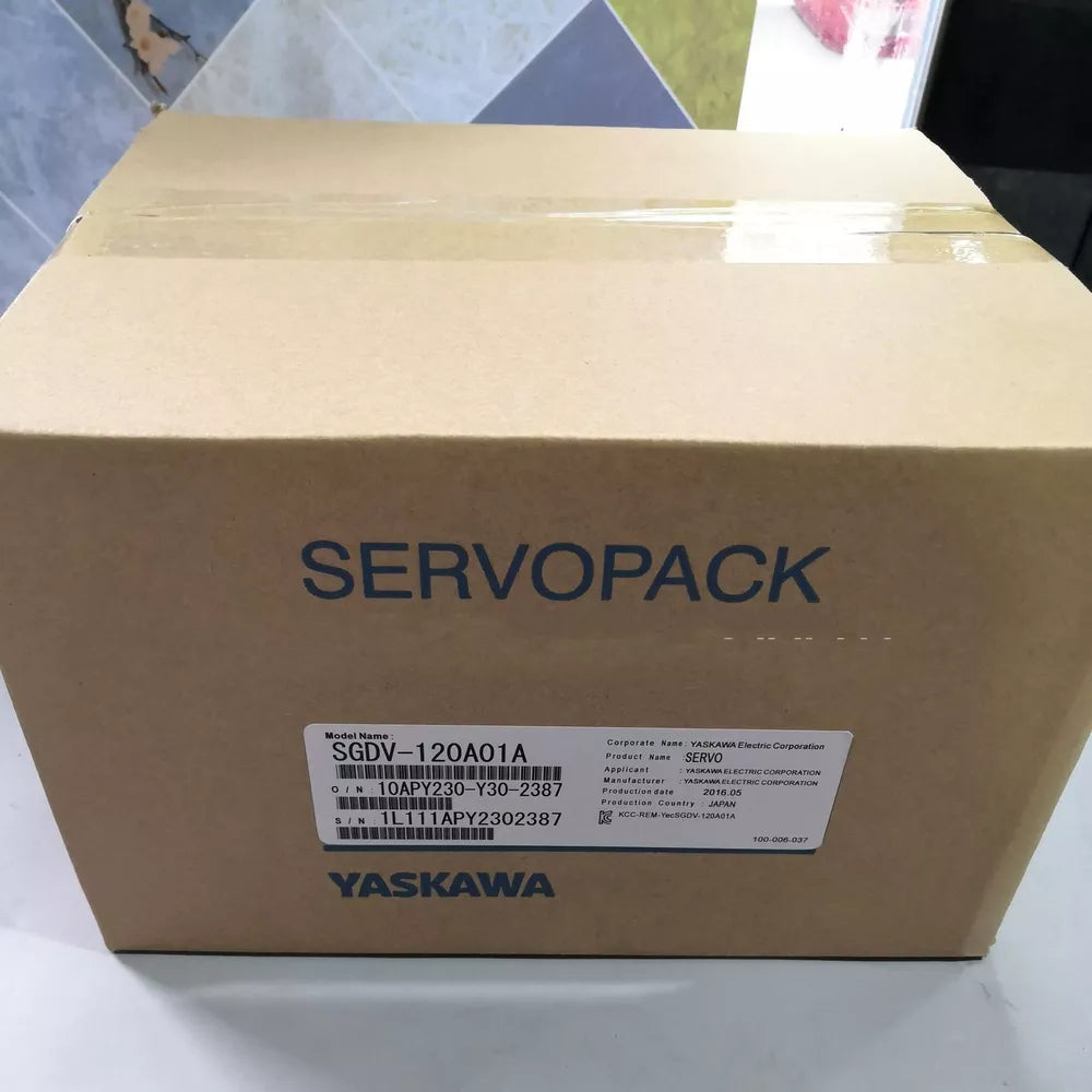 1PC New Yaskawa SGDV-120A01A Servo Driver Expedited Shipping