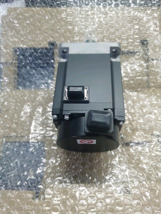 NEW MITSUBISHI AC SERVO MOTOR HG-KN73J-S100 HGKN73JS100 FREE EXPEDITED SHIPPING DHL / UPS / FedEX
