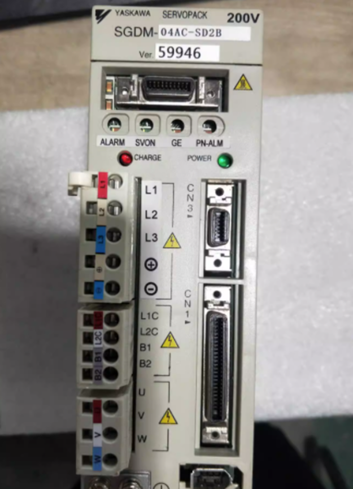 1PC New Yaskawa SGDM-04AC-SD2B Servo Driver Expedited Shipping