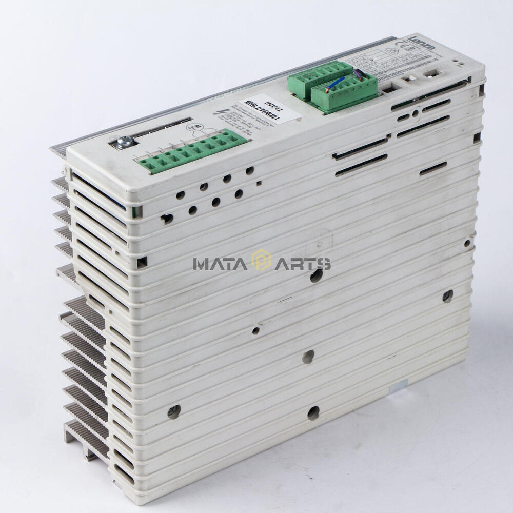 One Used Lenze INVERTER EVF8212-E 1.5kw 400V