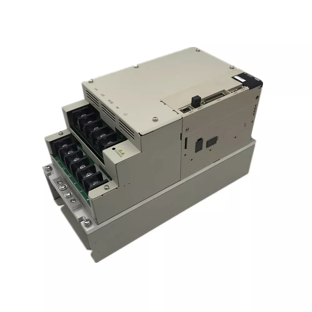 1PC New Yaskawa SGDV-470A01A Servo Driver Expedited Shipping