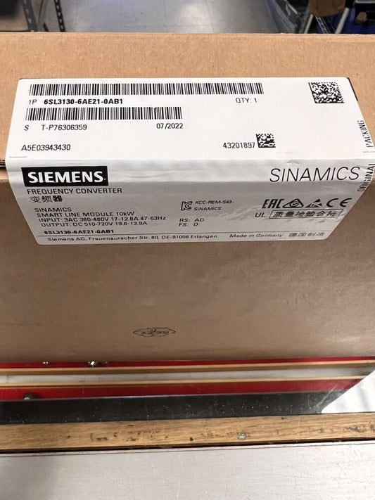 Siemens 6SL3130-6AE21-0AB1 SINAMICS S120 Smart Line Module! Free Shipping!