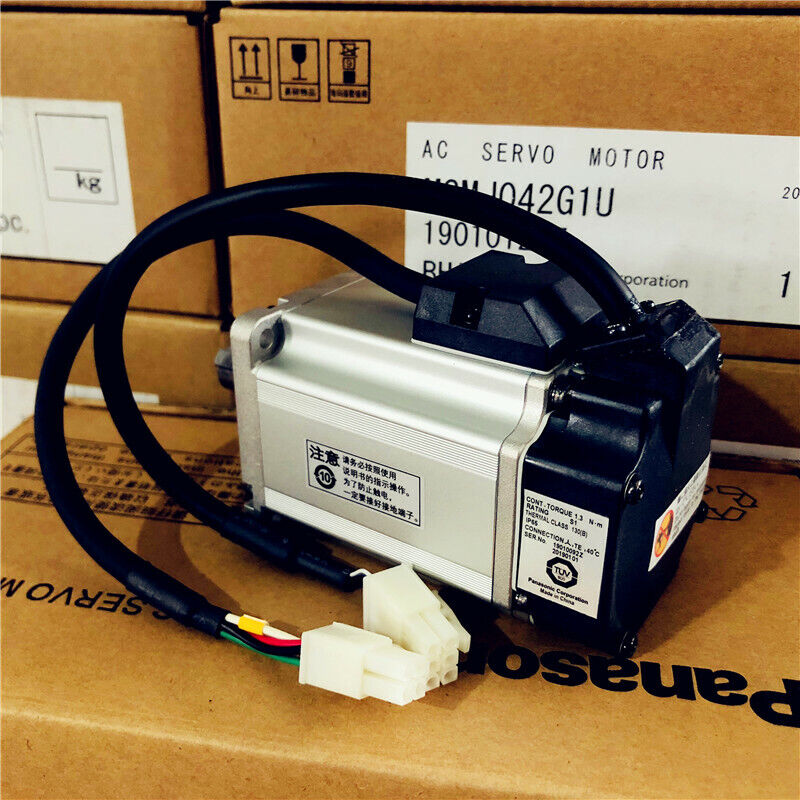 1PC New In Box Panasonic MSMJ042G1U Servo Motor Expedited Shipping